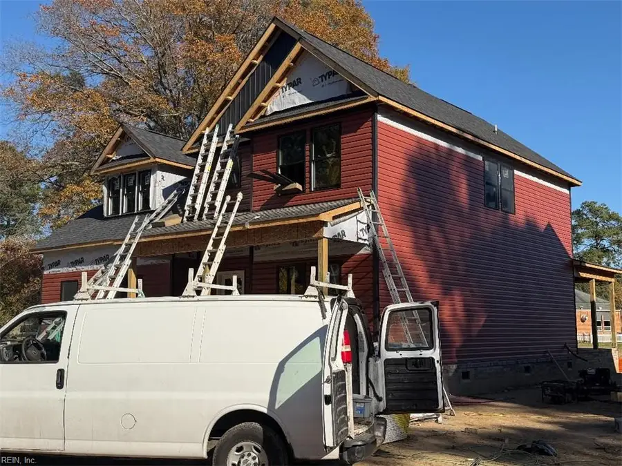 3130 Sterling Point Drive, Portsmouth, VA 23703 - Image #2