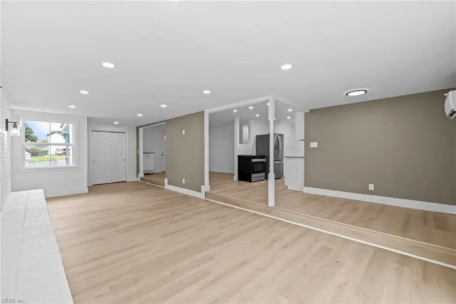 708 Stalham Road, Chesapeake, VA 23325 - Image #2