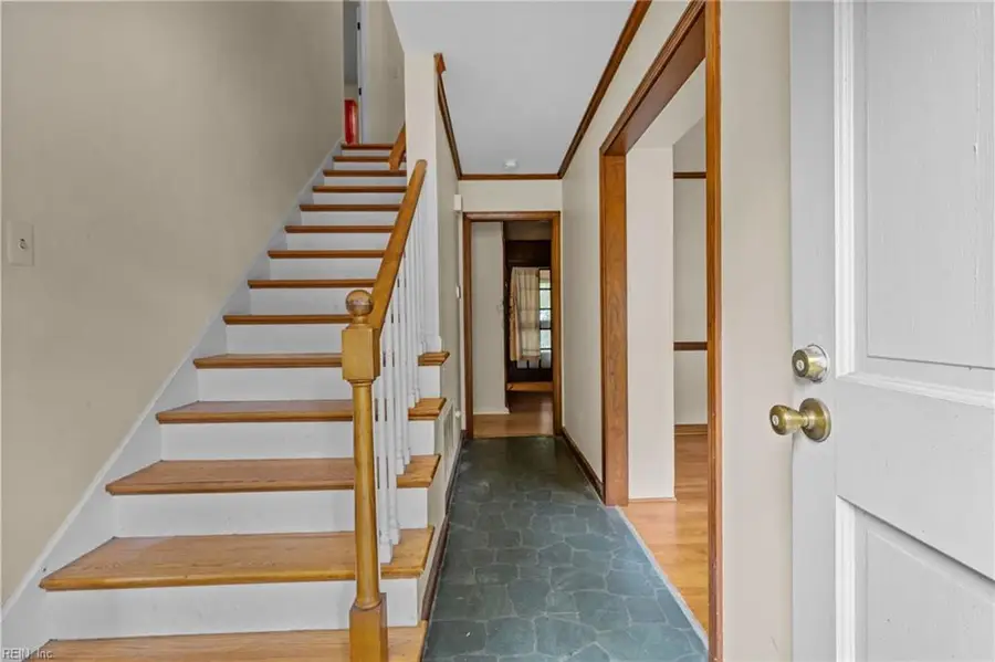 10 Hatteras Landing, Hampton, VA 23669 - Image #3