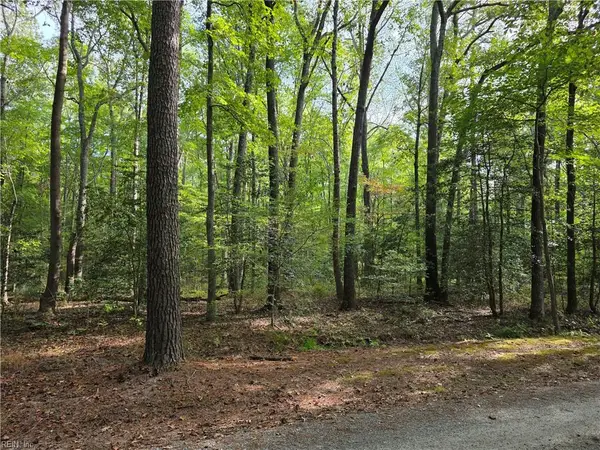 00 Bermuda Road Road, Lancaster, VA 22503