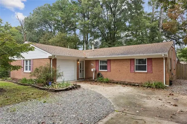 95 Kendall Drive, Newport News, VA 23601