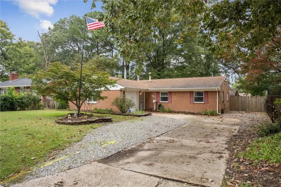 95 Kendall Drive, Newport News, VA 23601 - Image #3