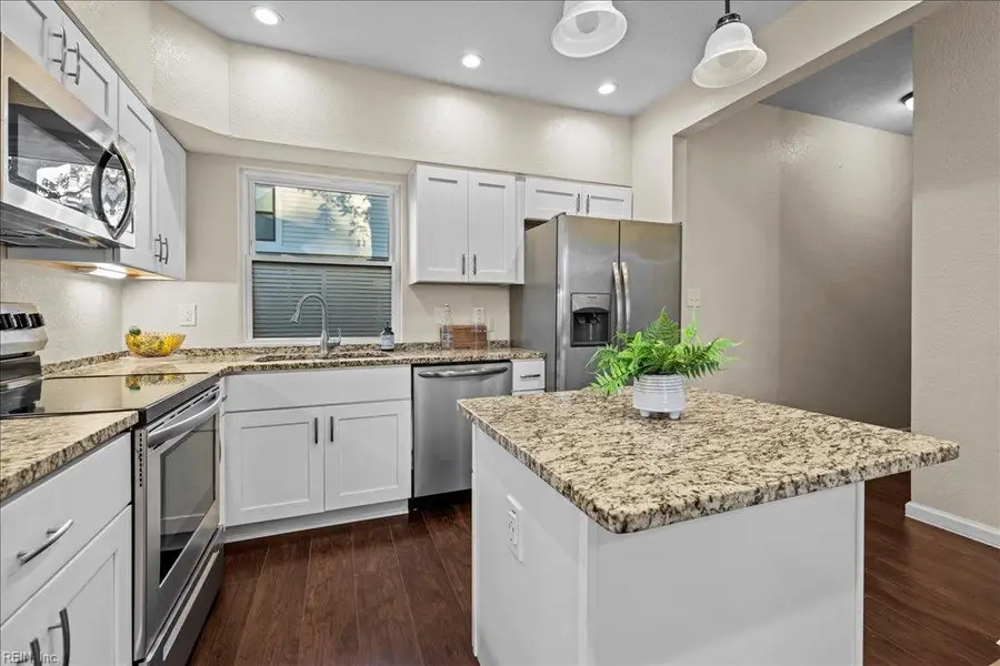 831 W 35th Street, Norfolk, VA 23508 - Image #2