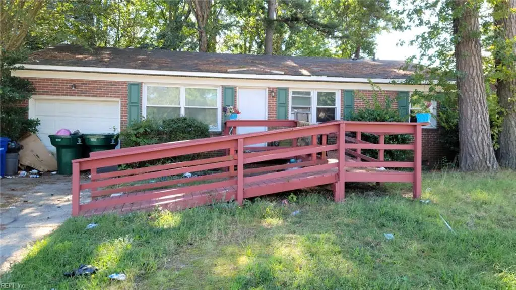 37 Colony Road, Newport News, VA 23602 - Image #1