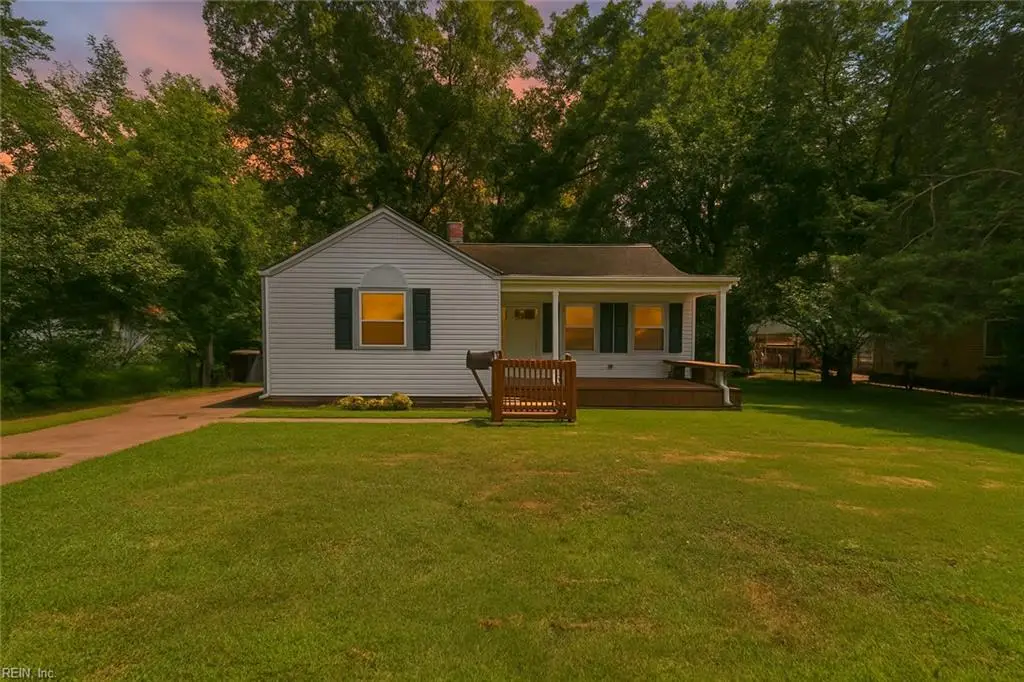 804 James Drive, Newport News, VA 23605 - Image #1