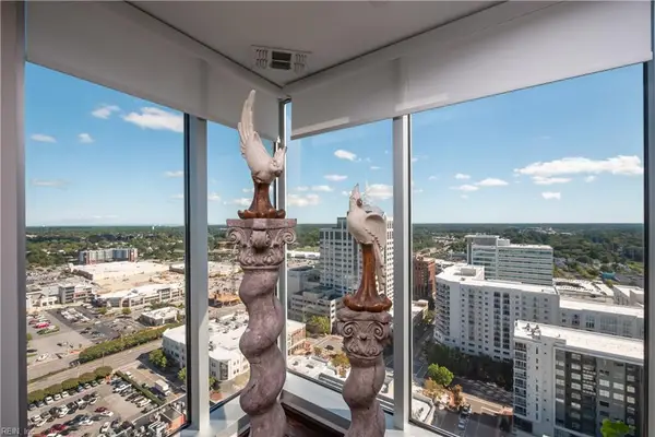 4545 Commerce Street #2706, Virginia Beach, VA 23462