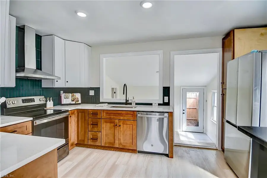 1525 Palmyra Street, Norfolk, VA 23502 - Image #2