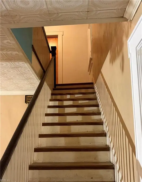 1937 Edgewood Avenue, Norfolk, VA 23503 - Image #3