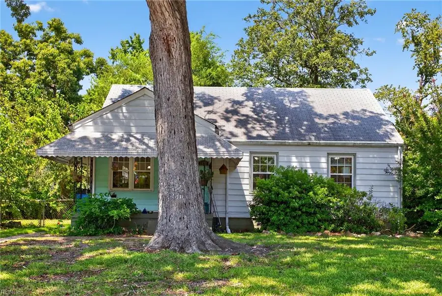 1370 Boxwood Circle, Norfolk, VA 23518 - Image #3