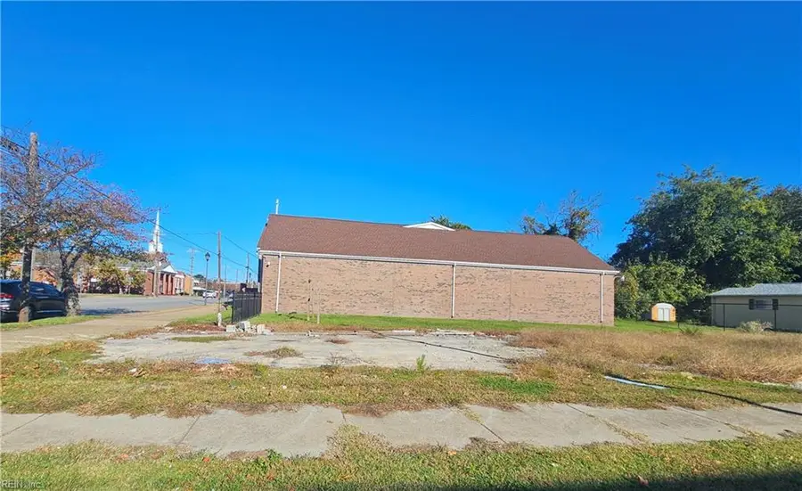 3200 Chestnut Avenue, Newport News, VA 23607 - Image #2