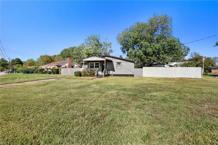 902 Basie Crescent, Portsmouth, VA 23701 - Image #2