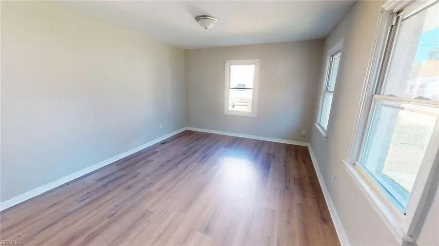 615 Bell Street, Hampton, VA 23661 - Image #3
