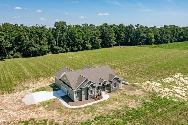 19 Grove Avenue, Suffolk, VA 23434 - Image #1