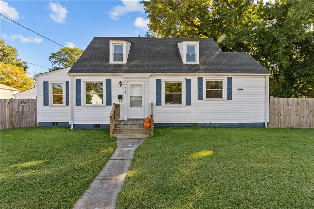 717 Lanier Crescent, Portsmouth, VA 23707 - Image #1