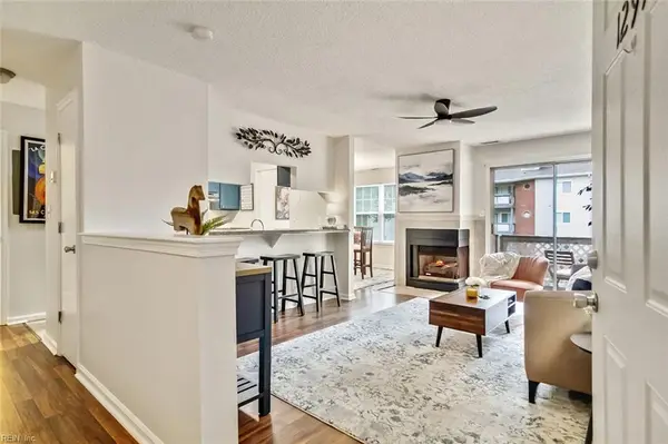 12916 Daybreak Circle, Newport News, VA 23602