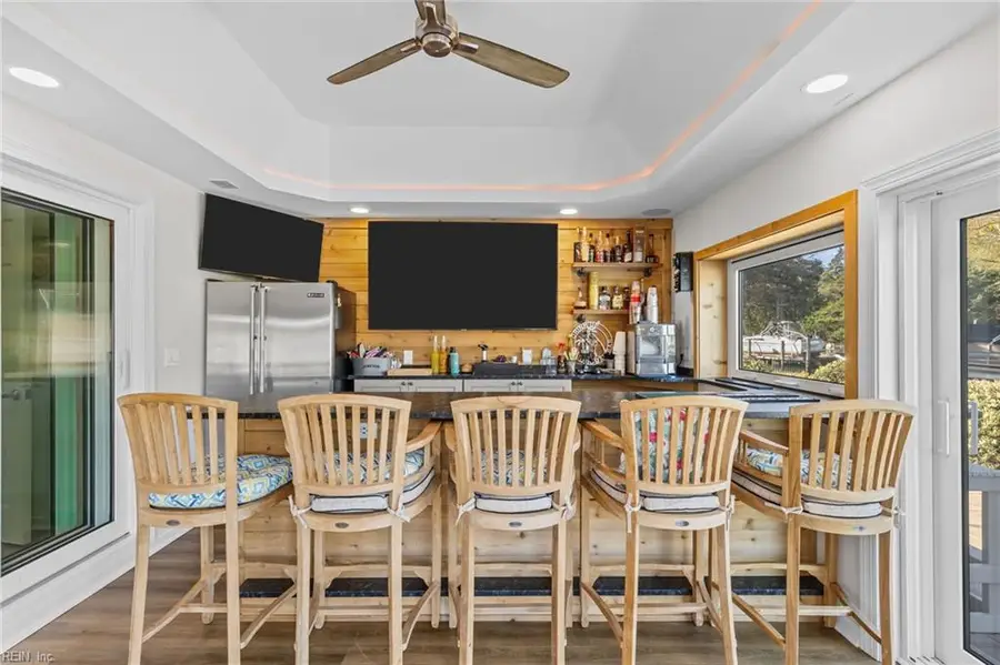 2129 W Kendall Circle, Virginia Beach, VA 23451 - Image #3