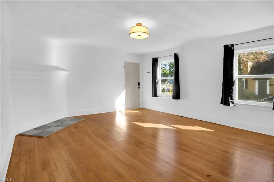 3020 Davis Street, Norfolk, VA 23509 - Image #2