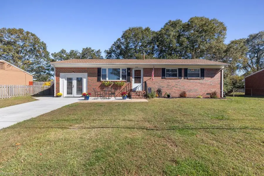 3940 Starboard Road, Chesapeake, VA 23321 - Image #2