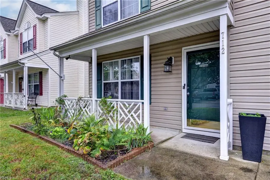 712 Princess Court, Newport News, VA 23608 - Image #2