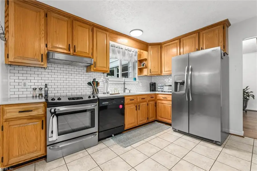 3245 Brookbridge Road, Virginia Beach, VA 23452 - Image #2