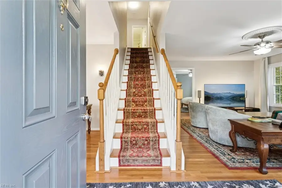 909 Colonial Avenue, Williamsburg, VA 23185 - Image #2