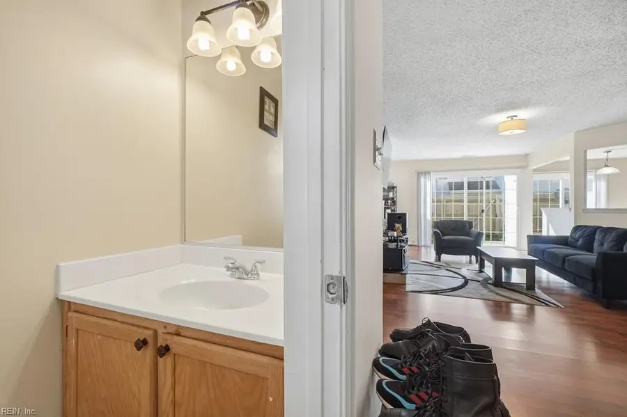 5217 Heathglen Circle, Virginia Beach, VA 23456 - Image #3