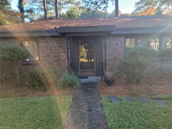 1423 Sweet Briar Avenue, Norfolk, VA 23509