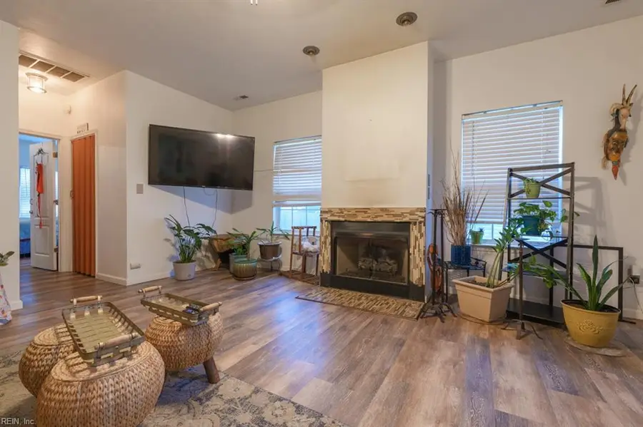 112 Grant Street, Chesapeake, VA 23320 - #2