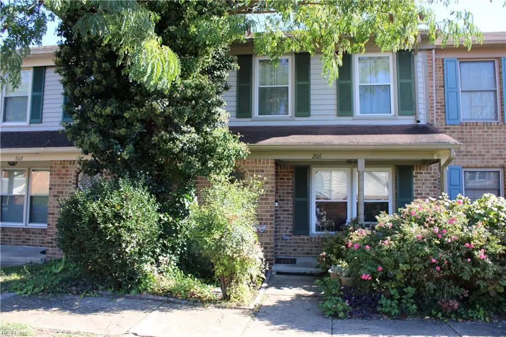 206 Loch Circle, Hampton, VA 23669 - Image #1