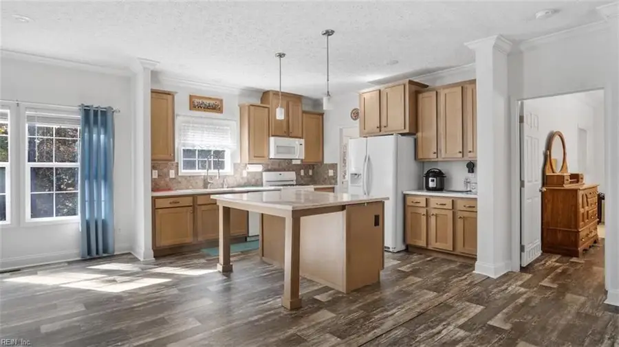 231 Mulberry Lane, Bracey, VA 23919 - Image #3