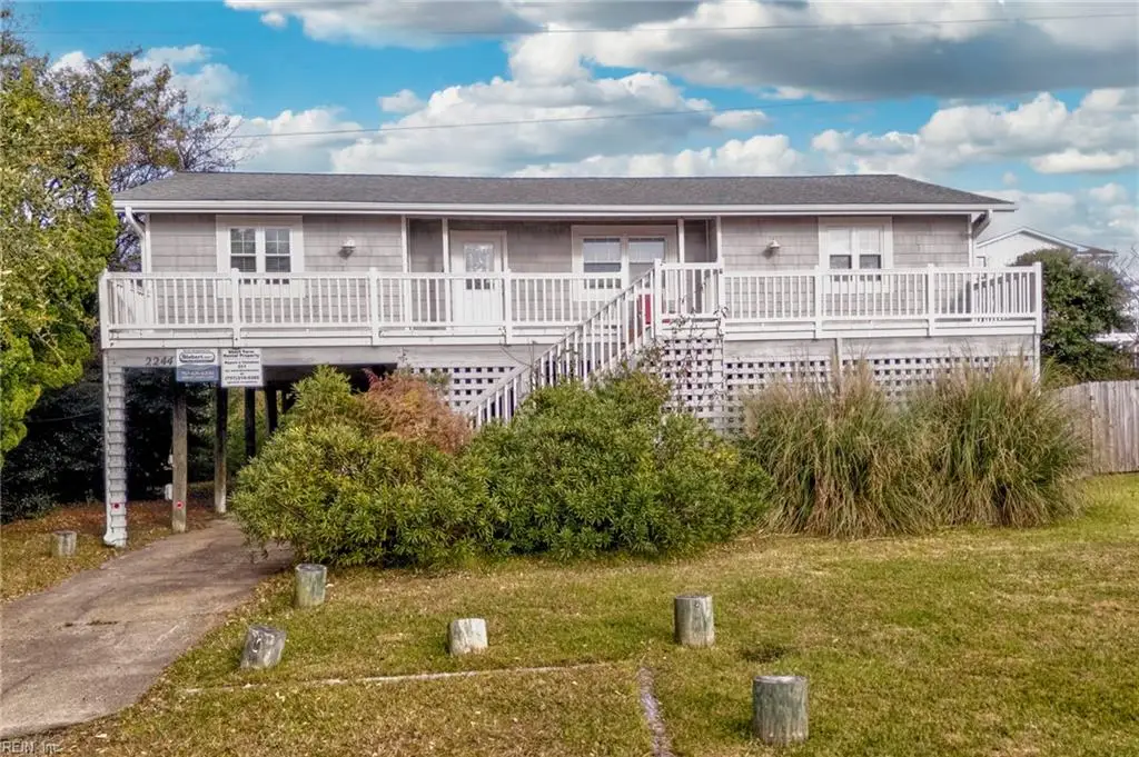 2244 Sandpiper Road, Virginia Beach, VA 23456 - Image #1