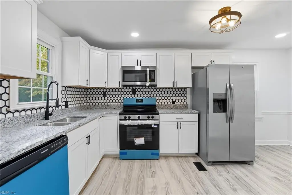 21 Gibson Road, Hampton, VA 23669 - Image #1