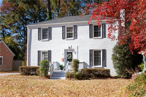 5 Stratford Road, Newport News, VA 23601