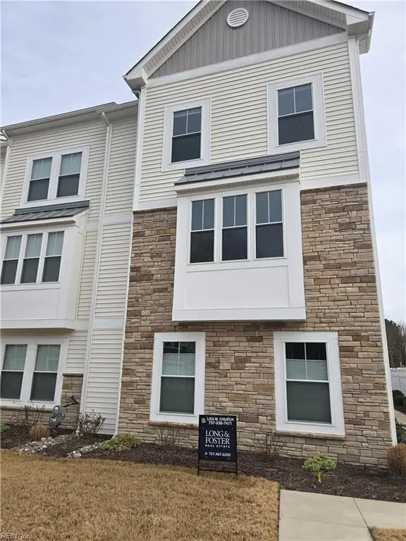 1005 Opal Street #105, Suffolk, VA 23435 - Image #1