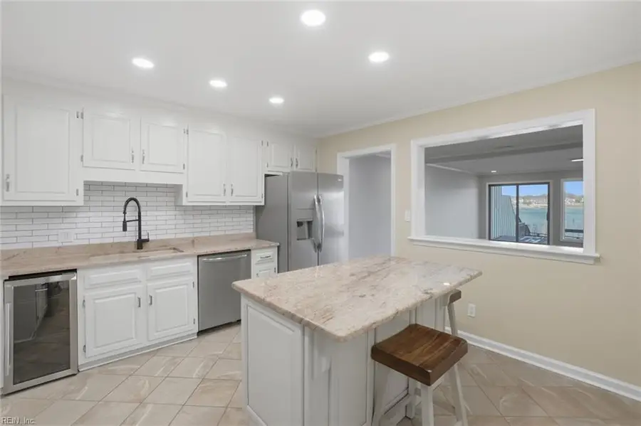 68 Sandie Point Lane, Portsmouth, VA 23701 - Image #3