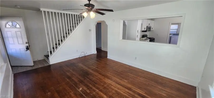 209 Hanbury Avenue, Portsmouth, VA 23702 - Image #2