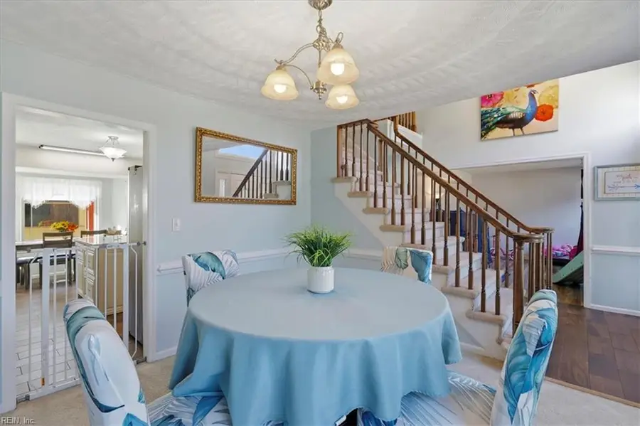 512 Woodglen Drive, Chesapeake, VA 23322 - Image #3