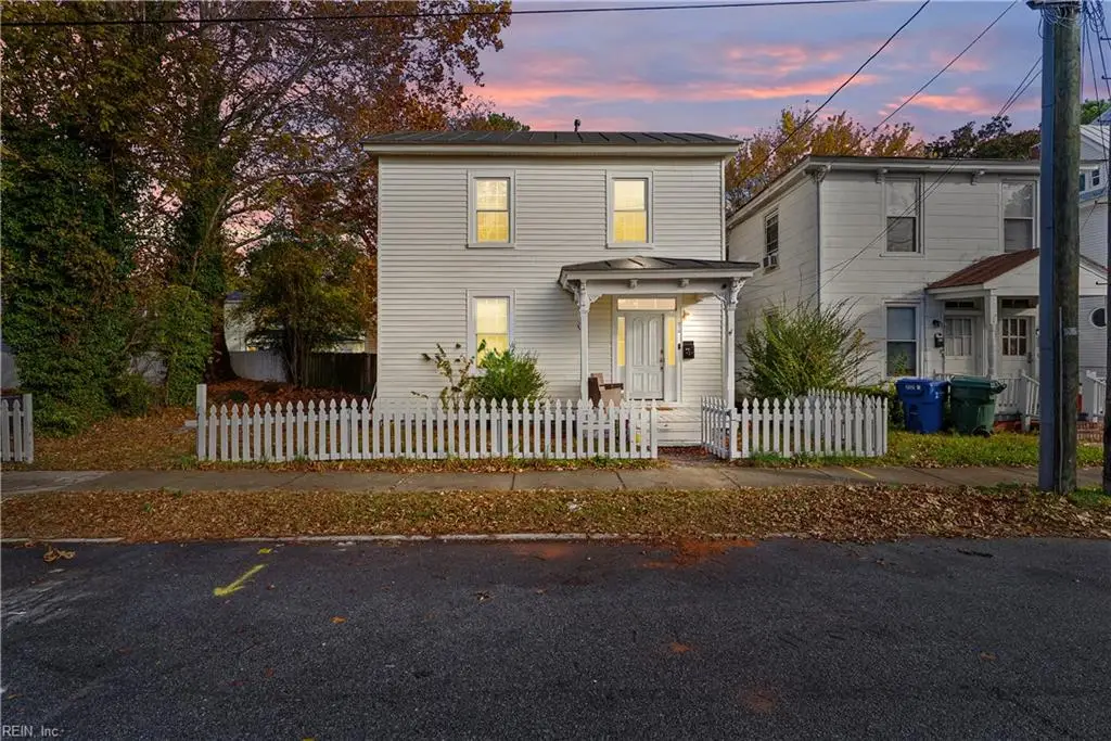 210 Pearl Street, Suffolk, VA 23434 - #1