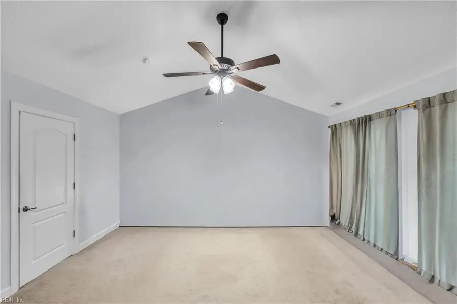 4412 Barkingdale Drive, Virginia Beach, VA 23462 - Image #3