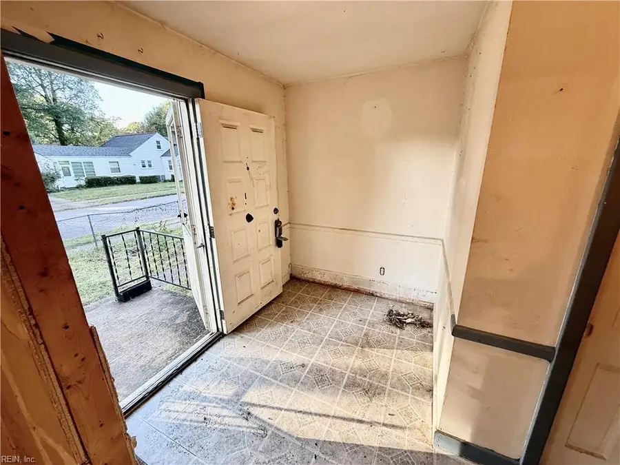 8336 Pythian Avenue, Norfolk, VA 23518 - Image #2