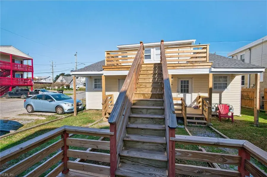 1427 W Ocean View Avenue, Norfolk, VA 23503 - Image #3