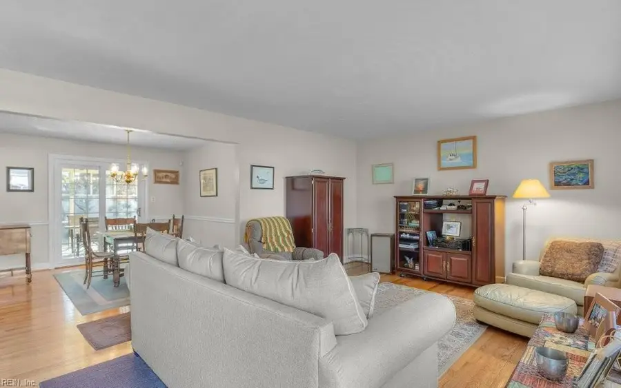 407 Bobby Jones Drive, Portsmouth, VA 23701 - Image #3