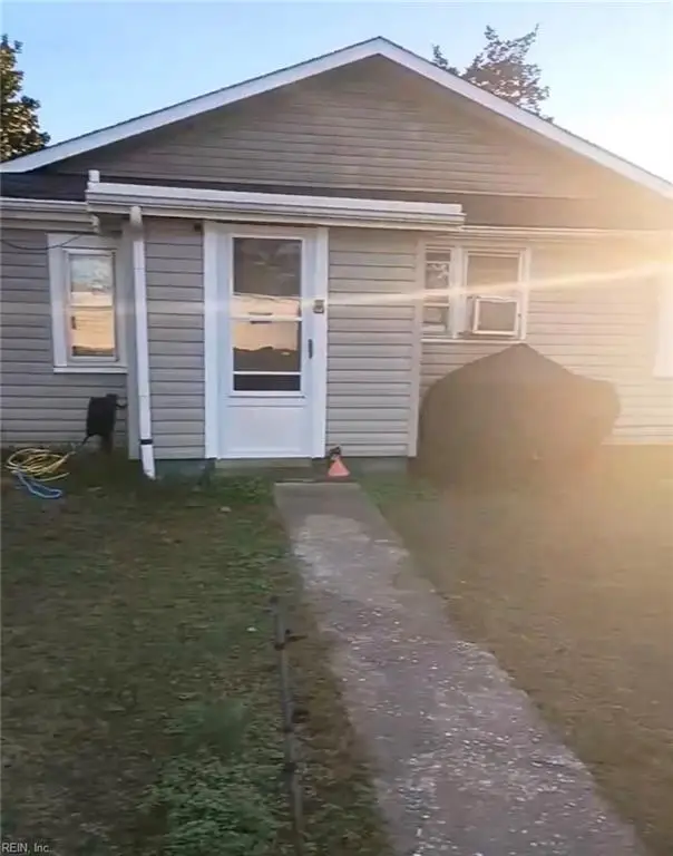 1017 Longstreet Lane, Suffolk, VA 23437 - Image #1