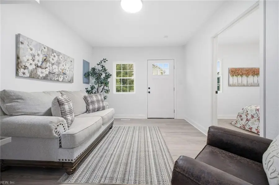 307 N 4th Street, Suffolk, VA 23434 - Image #2