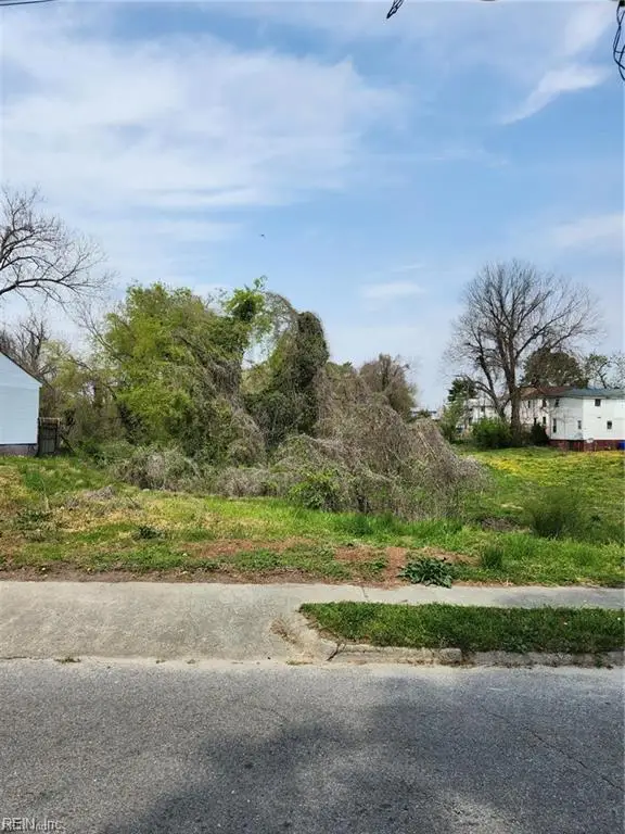 136 Mahan Street, Suffolk, VA 23434