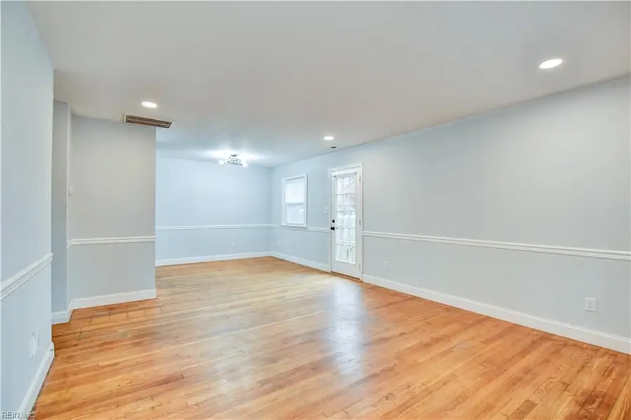 647 Daniel Drive, Newport News, VA 23601 - Image #2