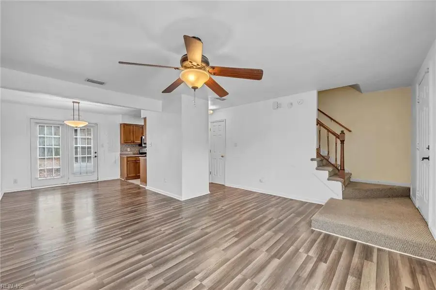 809 Huntly Drive, Chesapeake, VA 23320 - Image #2