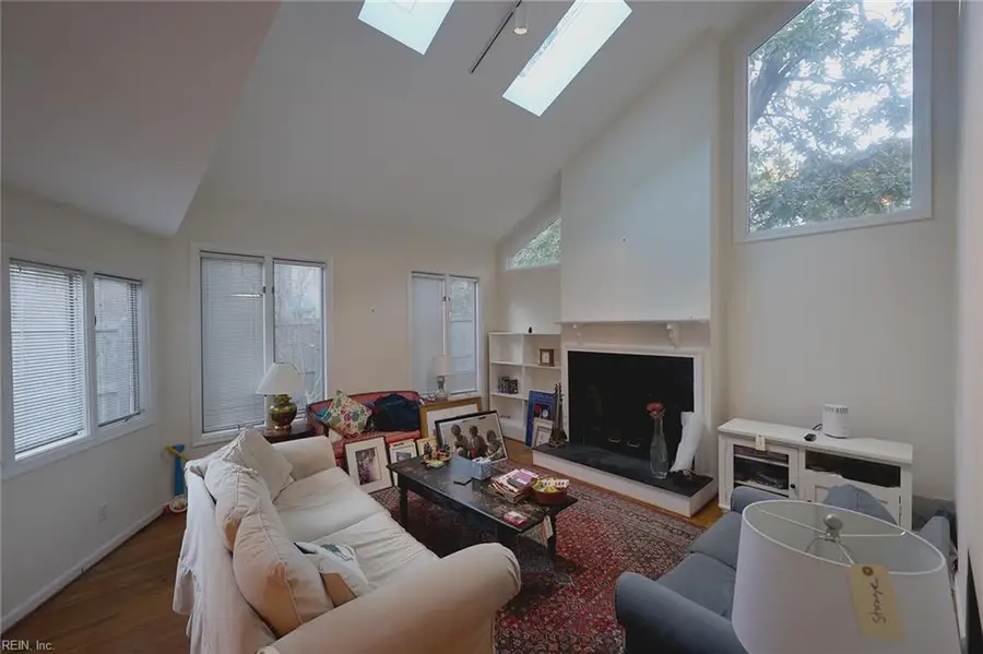 219 77th Street #B, Virginia Beach, VA 23451 - Image #2