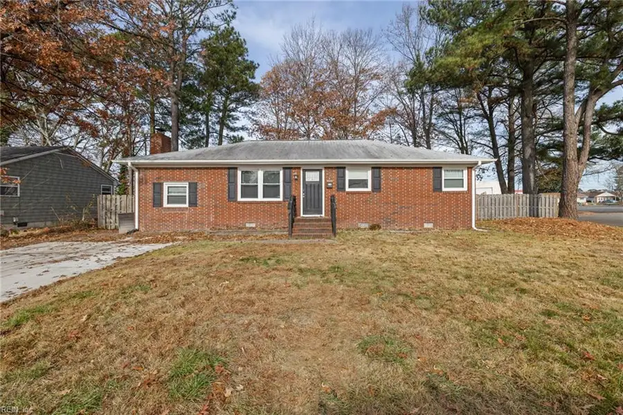 4002 Candlewood Drive, Hampton, VA 23666 - Image #2