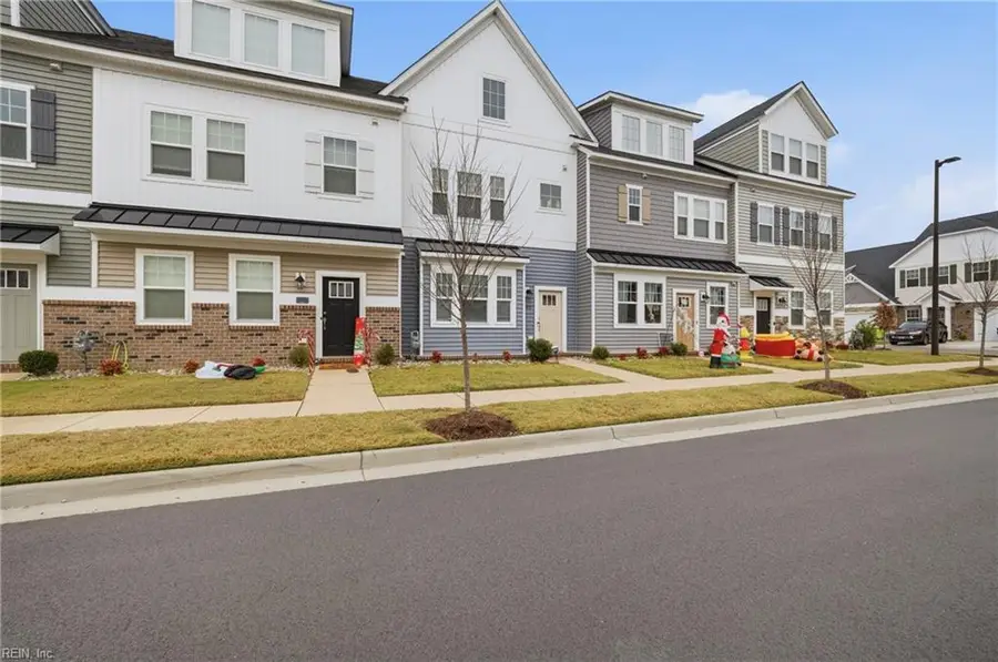 405 Asuza Street, Chesapeake, VA 23323 - Image #2
